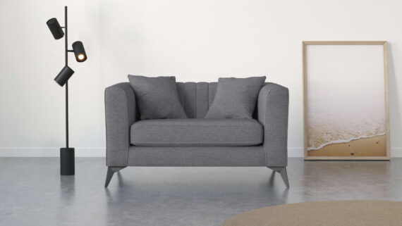 Places of Style Loveseat "MATTHEW B/T/H: 130/86/74 cm Sessel", incl. Zierkissen, feine Steppung im Rücken, belastbar bis 200kg