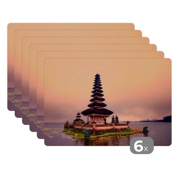 MuchoWow Platzset Pura Ulun Danu Bratan-Tempel in Bali für rosa Himmel, (6-St), Platzset, Platzdecken, Platzmatte, Tischmatten, Schmutzabweisend