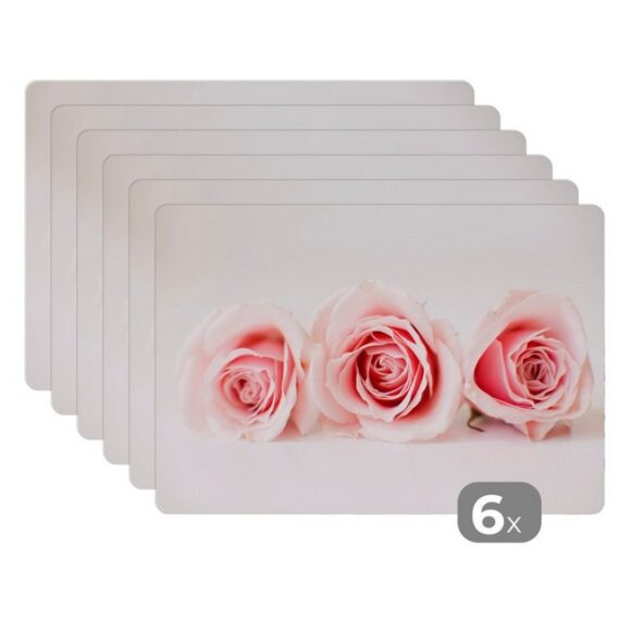 MuchoWow Platzset Studioaufnahme von drei rosa Rosen nebeneinander, (6-St), Platzset, Platzdecken, Platzmatte, Tischmatten, Schmutzabweisend