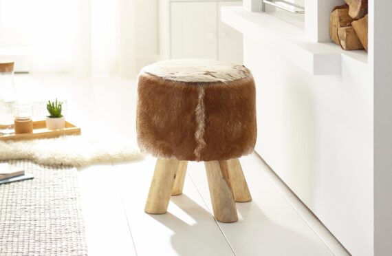 Home affaire Hocker "Kuhfell", mit Holzbeinen