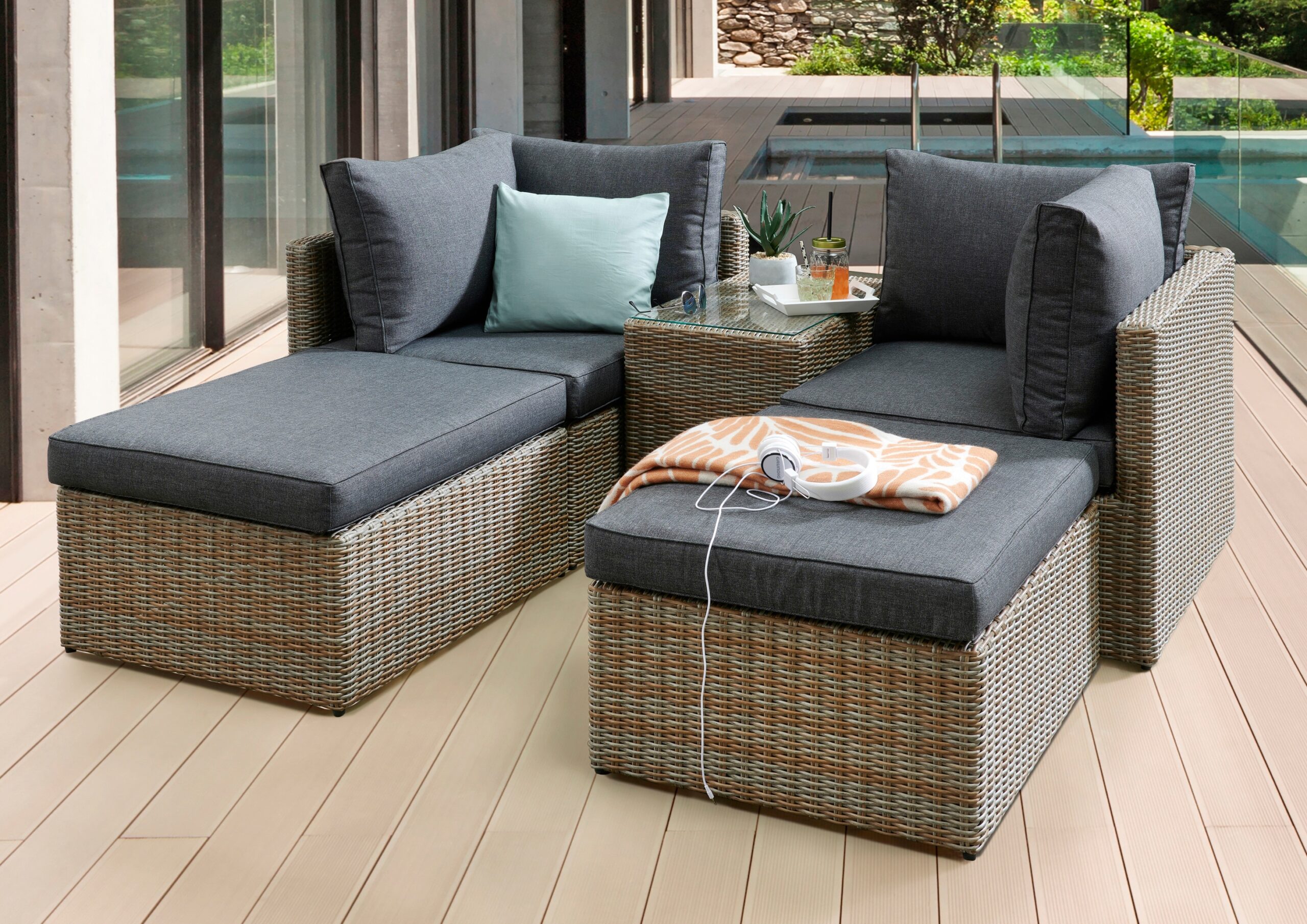 Destiny Balkonset „IBIZA“, (13 tlg., 2x Eckelement, 2x Hocker,1x Tisch, inkl. Auflagen), Aluminium, Polyrattan