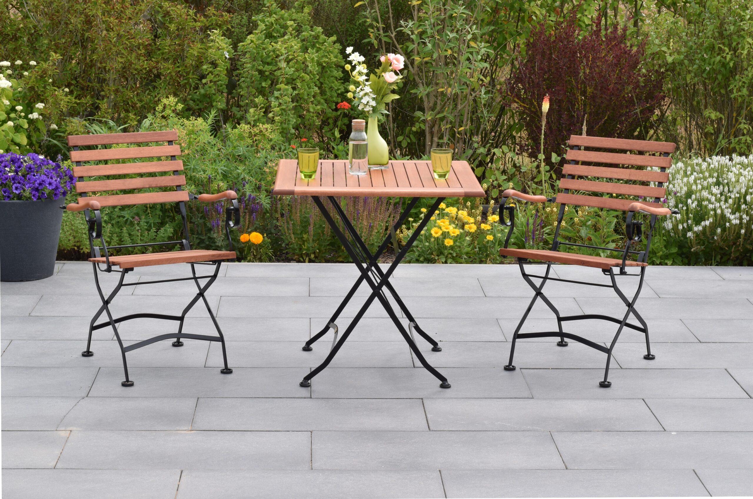 MERXX Garten-Essgruppe „“Schlossgarten““, (Set, 3 tlg., Geöltes Eukalyptusholz), Tisch klappbar: LxB: 75×75 cm