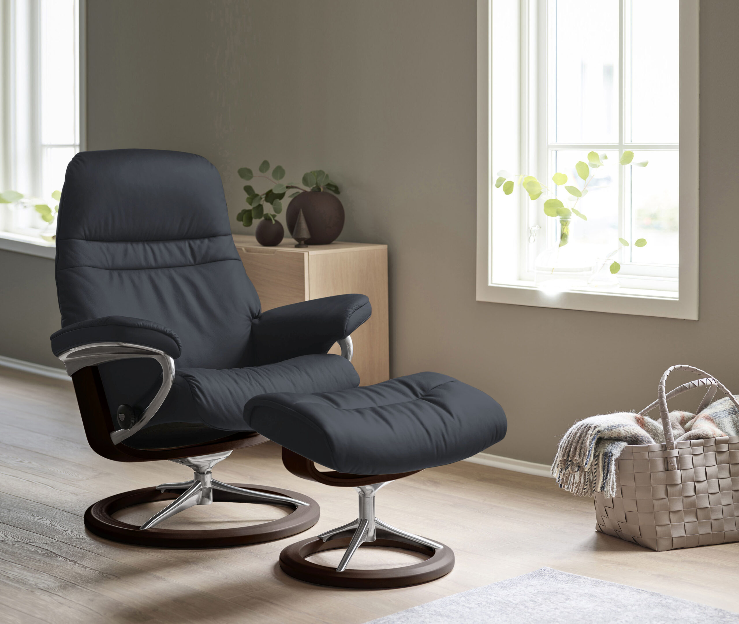 Stressless Relaxsessel „Sunrise“, (Set, Relaxsessel mit Hocker), mit Signature Base, Größe L, Gestell Braun